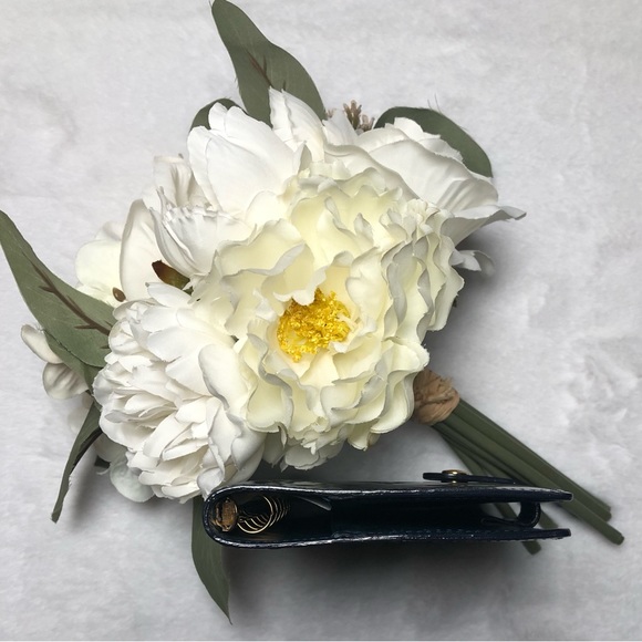 Louis Vuitton Authentic Green Vernis Agenda w/Ruler/Card Slots(Date Code:SP1160) - Picture 8 of 14